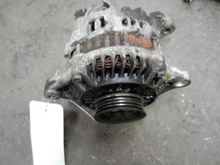 Gebruikte Dynamo Nissan Almera (N15) 1.4 LX,GX,S 16V Prijs op aanvraag aangeboden door Autodemontage Joko B.V.