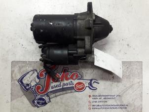 Gebruikte Startmotor Opel Astra F Caravan (51/52) 1.8i 16V Prijs op aanvraag aangeboden door Autodemontage Joko B.V.