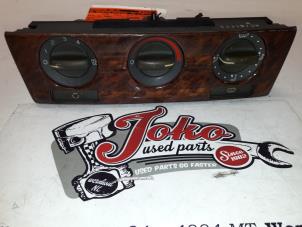 Gebruikte Chaufage Bedieningspaneel Volvo S40 (VS) 1.8 16V Prijs op aanvraag aangeboden door Autodemontage Joko B.V.