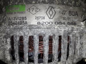 Gebruikte Alternator Renault Megane Break/Grandtour (KA) 1.9 dCi Prijs op aanvraag aangeboden door Autodemontage Joko B.V.
