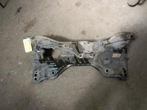 Gebruikte Subframe Honda CR-V (RD1/3) 2.0i 16V VTEC Prijs op aanvraag aangeboden door Autodemontage Joko B.V.