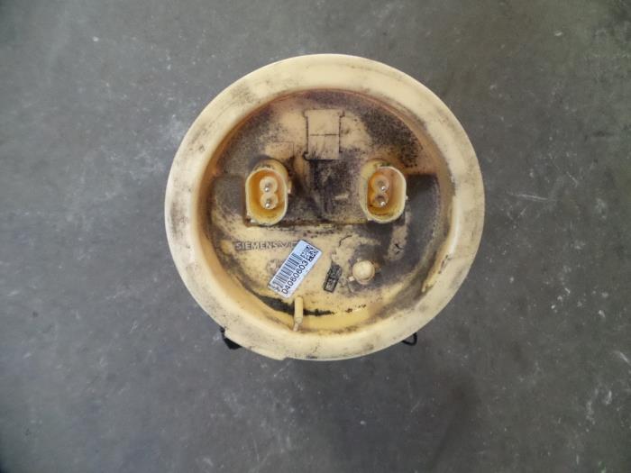 Gebruikte Tank element Pomp BMW 3 serie (E90) 320d 16V Prijs op aanvraag aangeboden door Autodemontage Joko B.V.