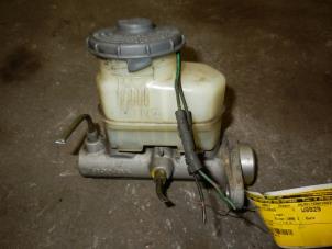 Gebruikte Hoofdremcilinder Honda CR-V (RD1/3) 2.0i 16V VTEC Prijs op aanvraag aangeboden door Autodemontage Joko B.V.