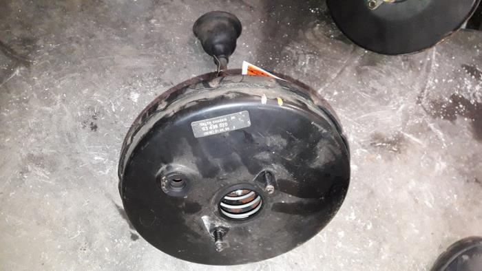 Gebruikte Rembekrachtiger Opel Vectra B (36) 1.7 TD Prijs op aanvraag aangeboden door Autodemontage Joko B.V.