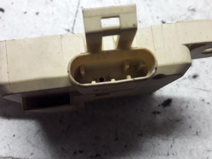 Airbag Sensor van een Opel Astra 2000