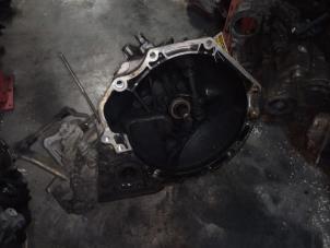 Gebruikte Versnellingsbak Opel Calibra 2.0i Prijs op aanvraag aangeboden door Autodemontage Joko B.V.