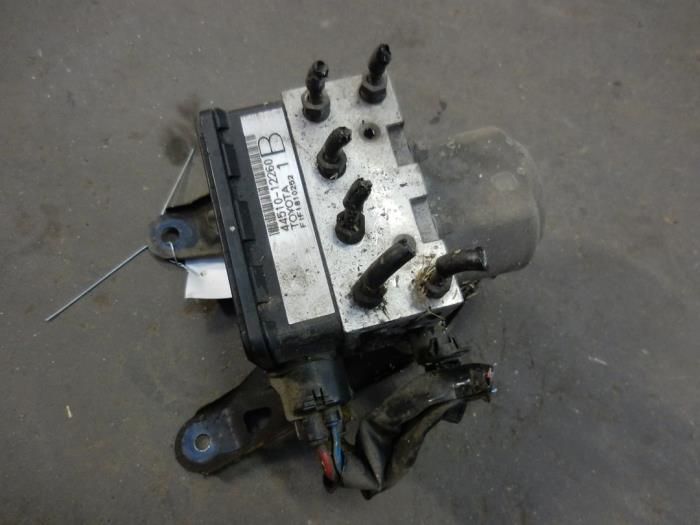 Gebruikte ABS Pomp Toyota Corolla (E11) 2.0 D Prijs op aanvraag aangeboden door Autodemontage Joko B.V.