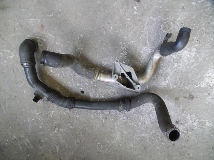 Gebruikte Intercooler Slang Volkswagen Sharan (7M8/M9/M6) 1.9 TDI 115 Prijs op aanvraag aangeboden door Autodemontage Joko B.V.