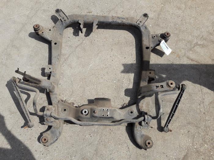 Gebruikte Subframe Opel Astra G Caravan (F35) 1.6 GL,Club,Sport,CDX Prijs op aanvraag aangeboden door Autodemontage Joko B.V.