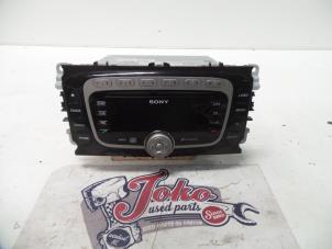 Gebruikte Radio CD Speler Ford Focus 2 C+C 2.0 16V Prijs op aanvraag aangeboden door Autodemontage Joko B.V.