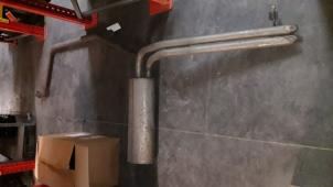 Gebruikte Uitlaat Einddemper Renault Trafic New (FL) 2.5 dCi 16V 135 Prijs op aanvraag aangeboden door Autodemontage Joko B.V.