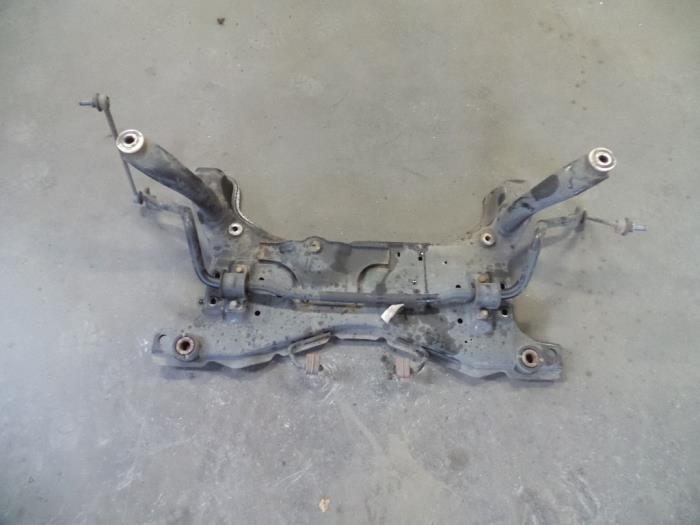 Gebruikte Subframe Ford Focus 2 C+C 2.0 16V Prijs op aanvraag aangeboden door Autodemontage Joko B.V.
