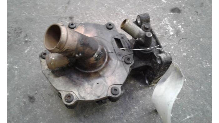 Gebruikte Waterpomp Ford Transit 2.0 TDdi 16V 300S Prijs op aanvraag aangeboden door Autodemontage Joko B.V.