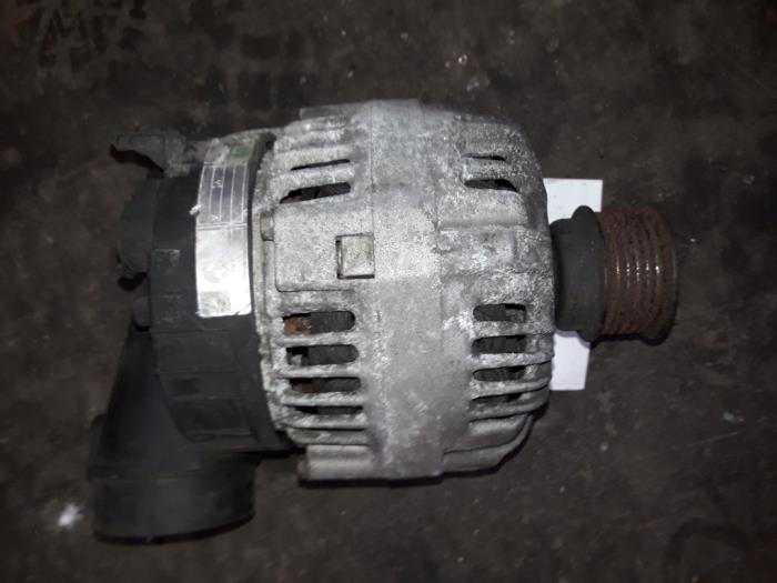 Gebruikte Alternator BMW 3 serie (E36/2) 320i 24V Prijs op aanvraag aangeboden door Autodemontage Joko B.V.