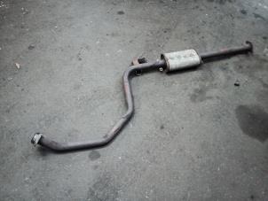 Gebruikte Uitlaat Middendemper Mazda 323 P (BA15) 1.3i 16V Prijs op aanvraag aangeboden door Autodemontage Joko B.V.