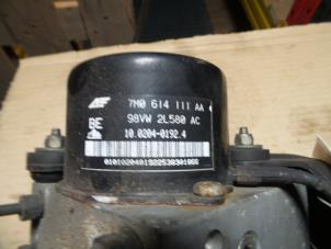 Gebruikte ABS Pomp Ford Galaxy (WGR) 2.3i 16V SEFI Prijs op aanvraag aangeboden door Autodemontage Joko B.V.