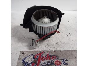 Gebruikte Blower Opel Astra G (F08/48) 1.8 16V Prijs op aanvraag aangeboden door Autodemontage Joko B.V.