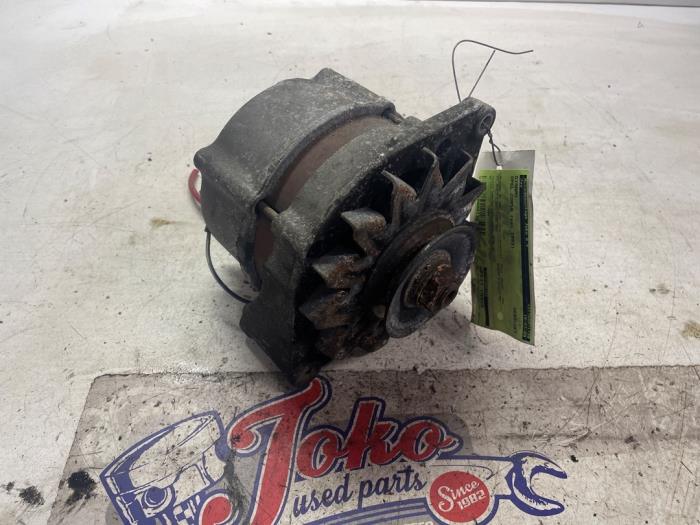 Gebruikte Dynamo Opel Corsa B (73/78/79) 1.2i City,Swing Prijs op aanvraag aangeboden door Autodemontage Joko B.V.