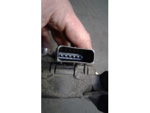 Gebruikte Gaspedaal Saab 9-3 II Sport Sedan (YS3F) 2.2 TiD 16V Prijs op aanvraag aangeboden door Autodemontage Joko B.V.