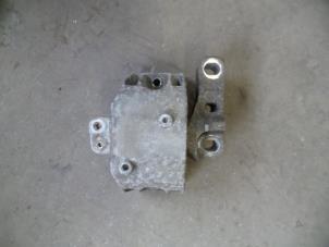 Gebruikte Motorsteun Audi TT Roadster (8N9) 1.8 20V Turbo Quattro Prijs op aanvraag aangeboden door Autodemontage Joko B.V.