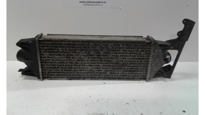Gebruikte Intercooler Iveco New Daily III 35S11V,C11V Prijs op aanvraag aangeboden door Autodemontage Joko B.V.
