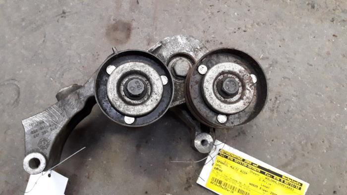 Gebruikte Spanrol Multiriem Opel Astra H SW (L35) Prijs op aanvraag aangeboden door Autodemontage Joko B.V.