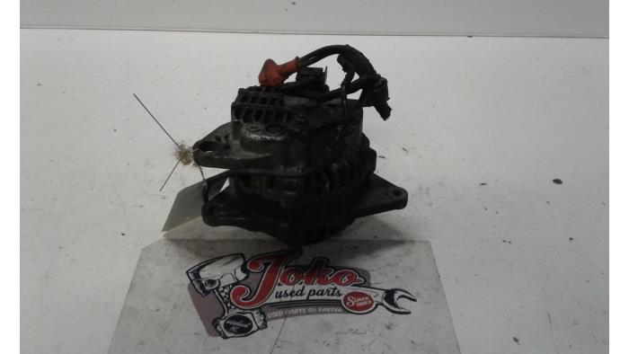 Gebruikte Dynamo Mitsubishi Colt (CA/CC) 1.6 i GL,GLX 16V Prijs op aanvraag aangeboden door Autodemontage Joko B.V.