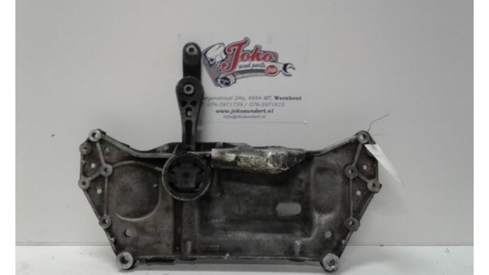 Gebruikte Subframe Seat Leon (1P1) 2.0 TDI 16V Prijs op aanvraag aangeboden door Autodemontage Joko B.V.