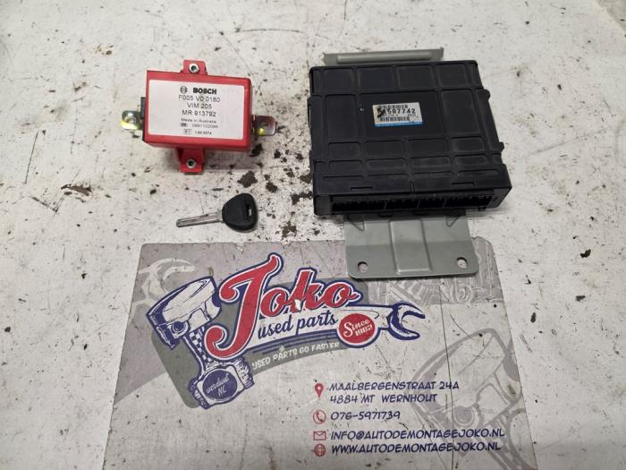 Gebruikte Computer Motormanagement Mitsubishi Space Star (DG) 1.3 16V Prijs op aanvraag aangeboden door Autodemontage Joko B.V.