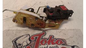 Gebruikte Deurslot Mechaniek 4Deurs rechts-achter Chevrolet Matiz 0.8 S,SE Prijs op aanvraag aangeboden door Autodemontage Joko B.V.