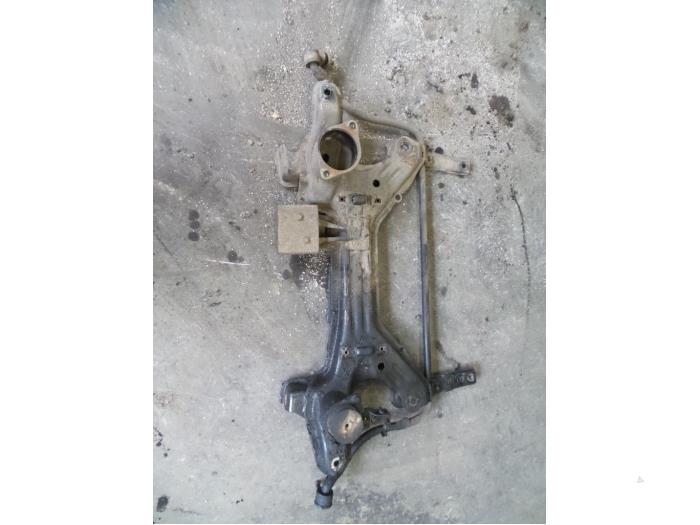 Gebruikte Subframe Volkswagen Caddy II (9K9A) 1.9 TDI Prijs op aanvraag aangeboden door Autodemontage Joko B.V.