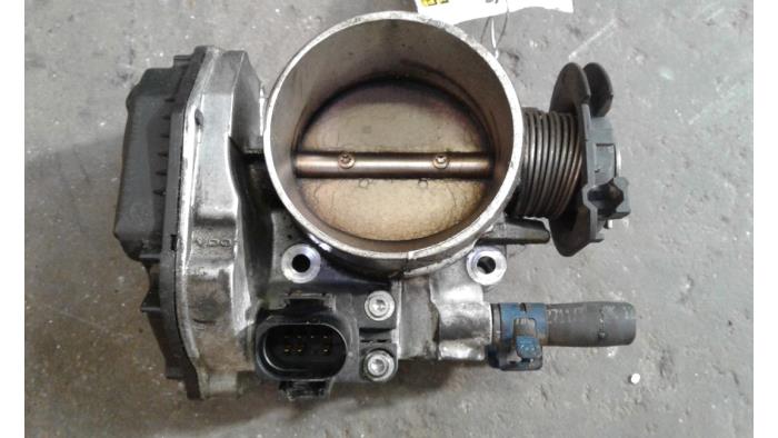 Gebruikte Gasklephuis Volkswagen Sharan (7M8/M9/M6) 2.8 VR6,VR6 Carat Prijs op aanvraag aangeboden door Autodemontage Joko B.V.