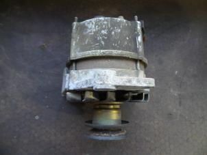 Gebruikte Dynamo Audi 80 (B3) 1.6 Prijs op aanvraag aangeboden door Autodemontage Joko B.V.