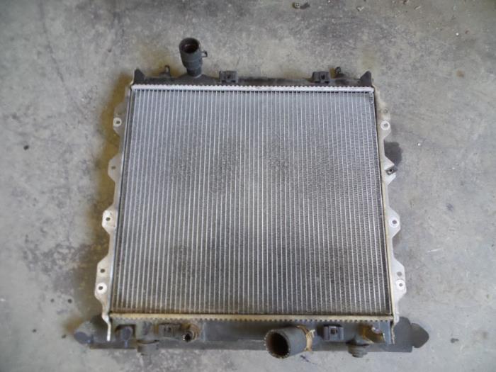 Gebruikte Radiateur Chrysler PT Cruiser 2.0 16V Prijs op aanvraag aangeboden door Autodemontage Joko B.V.