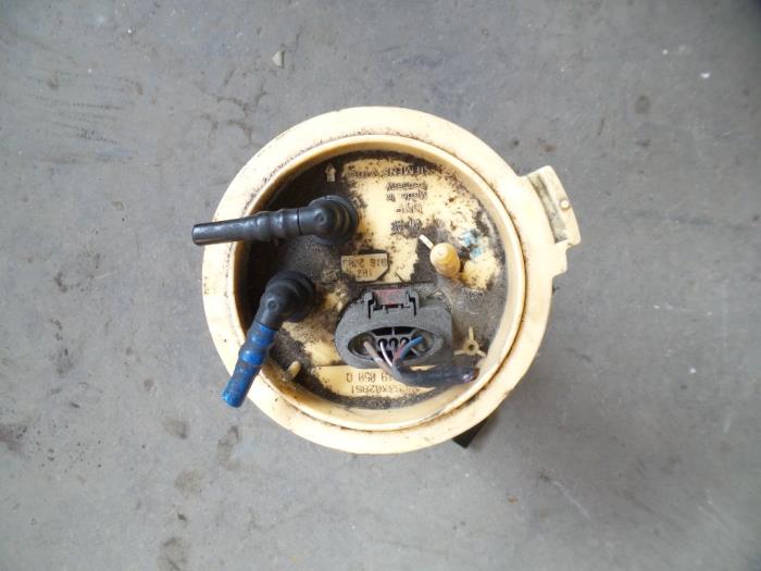 Gebruikte Tank element Pomp Volkswagen Passat (3C2) 2.0 TDI 16V 140 Prijs op aanvraag aangeboden door Autodemontage Joko B.V.