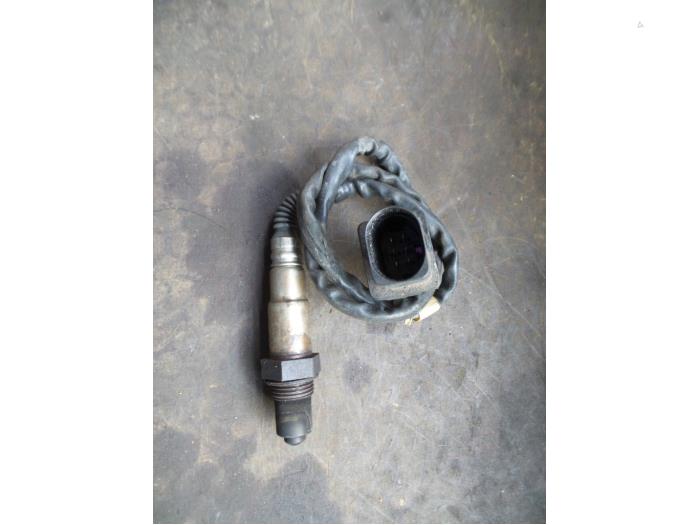 Gebruikte Lambda Sonde Volkswagen Passat (3C2) 2.0 TDI 16V 140 Prijs op aanvraag aangeboden door Autodemontage Joko B.V.