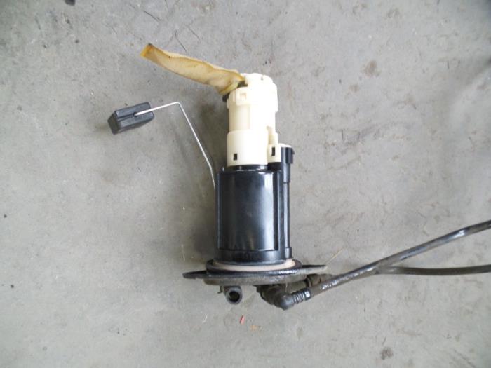 Gebruikte Tank element Pomp Suzuki Wagon-R+ (SR) 1.2 16V Prijs op aanvraag aangeboden door Autodemontage Joko B.V.
