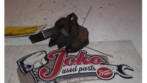 Gebruikte Remblok achter Toyota Yaris (P1) 1.5 T Sport 16V VVT-i Prijs op aanvraag aangeboden door Autodemontage Joko B.V.