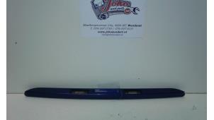 Gebruikte Achterklep Handgreep Ford Fiesta 5 (JD/JH) 2.0 16V ST150 Prijs op aanvraag aangeboden door Autodemontage Joko B.V.