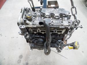 Gebruikte Motor Renault Clio III (BR/CR) 1.6 16V Prijs op aanvraag aangeboden door Autodemontage Joko B.V.