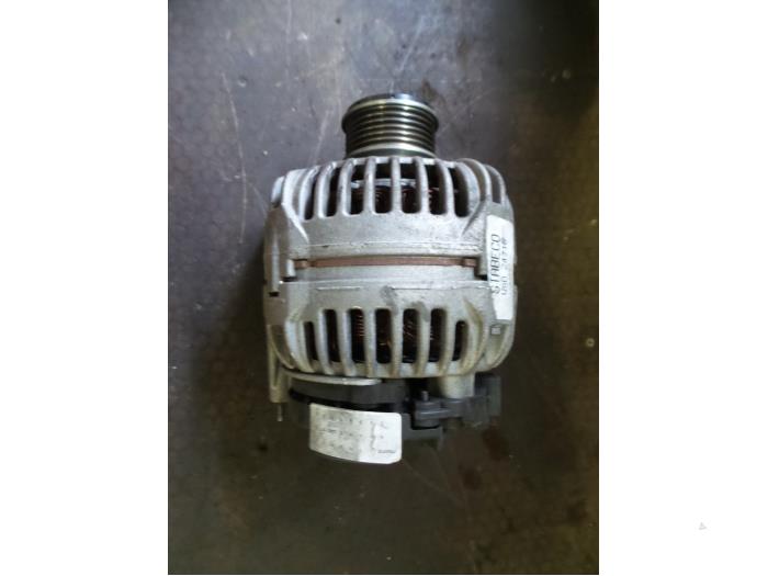 Gebruikte Dynamo Audi A3 (8L1) 1.6 Prijs op aanvraag aangeboden door Autodemontage Joko B.V.