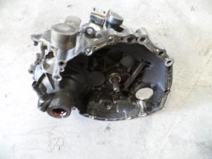 Gebruikte Versnellingsbak Rover 25 1.4 16V Prijs op aanvraag aangeboden door Autodemontage Joko B.V.