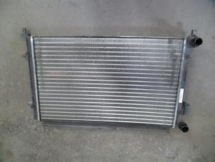 Gebruikte Radiateur Volkswagen Golf VI (5K1) 1.4 16V Prijs op aanvraag aangeboden door Autodemontage Joko B.V.
