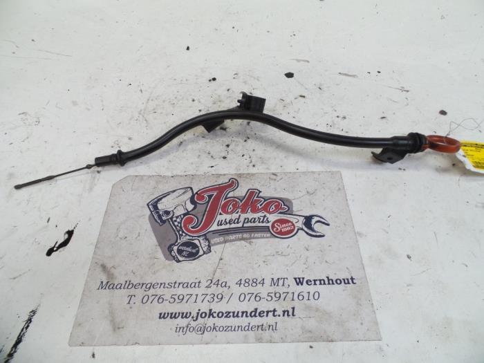 Gebruikte Olie Peilstok Volkswagen Passat (3C2) 2.0 TDI 16V 140 Prijs op aanvraag aangeboden door Autodemontage Joko B.V.