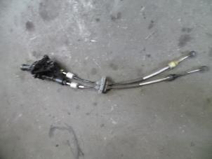 Gebruikte Versnellingspook Citroen C4 Picasso (UD/UE/UF) 1.6 HDiF 16V 110 Prijs op aanvraag aangeboden door Autodemontage Joko B.V.