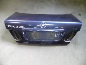 Gebruikte Achterklep Mercedes CLK (W208) 3.2 320 V6 18V Prijs op aanvraag aangeboden door Autodemontage Joko B.V.