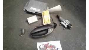 Gebruikte Set Cilindersloten (compleet) Chevrolet Matiz 0.8 S,SE Prijs op aanvraag aangeboden door Autodemontage Joko B.V.