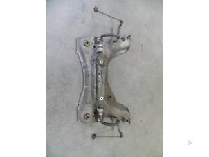 Gebruikte Subframe Renault Modus/Grand Modus (JP) 1.5 dCi 80 Prijs op aanvraag aangeboden door Autodemontage Joko B.V.