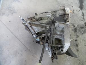 Gebruikte Versnellingsbak Renault Modus/Grand Modus (JP) 1.5 dCi 80 Prijs op aanvraag aangeboden door Autodemontage Joko B.V.