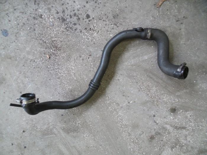 Gebruikte Intercooler Slang Renault Modus/Grand Modus (JP) 1.5 dCi 80 Prijs op aanvraag aangeboden door Autodemontage Joko B.V.